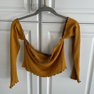 Fashion Nova Crop Top M/L